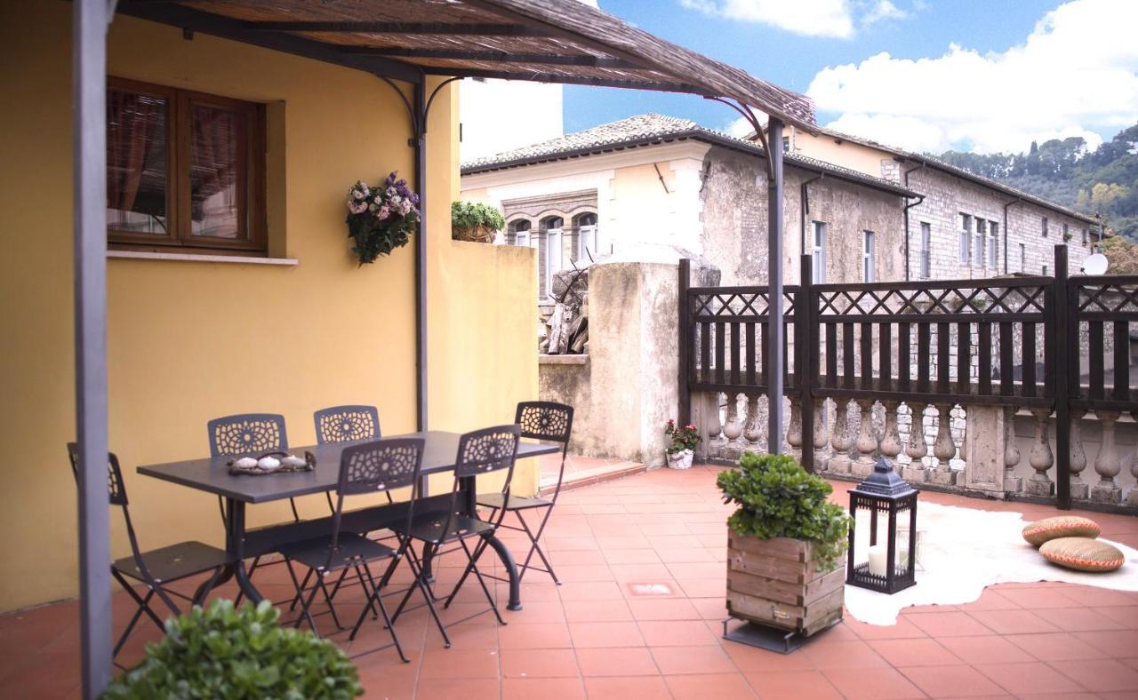 La Terrazza Apartment Spoleto Phòng bức ảnh